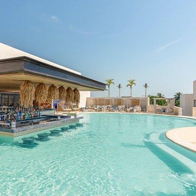 Jacuzzi Lounge Bar  Desire Riviera Maya Resort Puerto Morelos Jacuzzi Lounge Bar  Desire Riviera Maya Resort Puerto Morelos